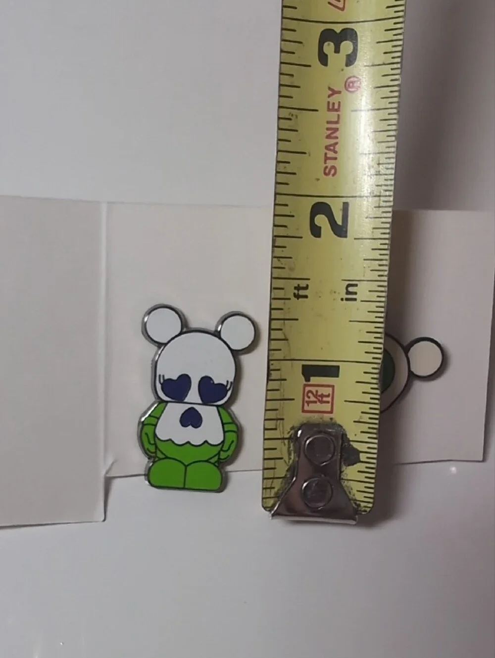 Disney Trading Pins - 2 Enamel Pins with  Mickey Silloute - Robots